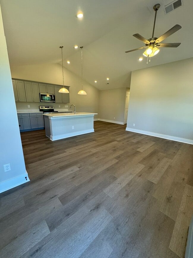 Foto del edificio - 125 Brawley Villas Place