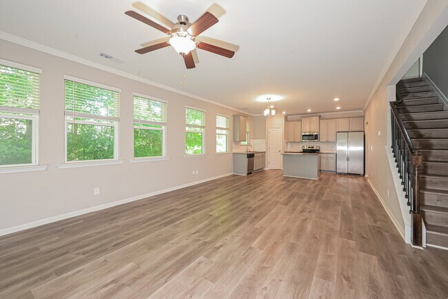 Foto del edificio - 6755 Hill Rock Ln