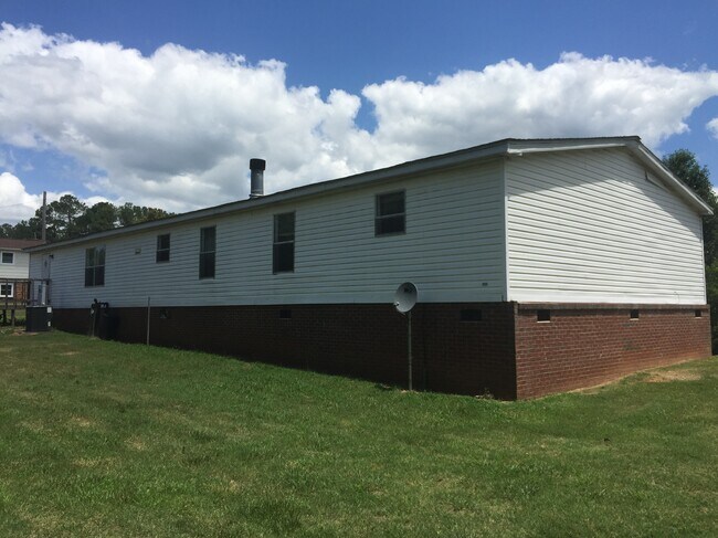 Foto del edificio - 1542 Jerusalem Rd