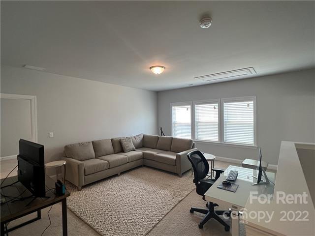 Foto del edificio - 9735 Briarwick Ln