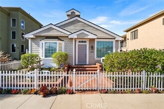 Building Photo - 357 13th St