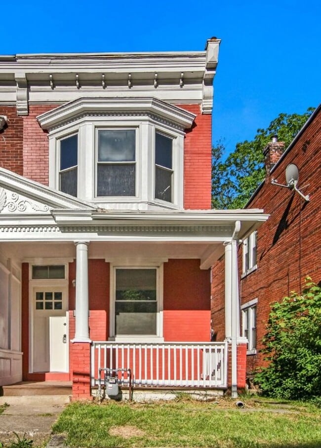 Building Photo - 802 N 18th St