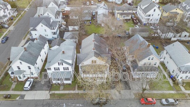 Building Photo - 209 Pearl St