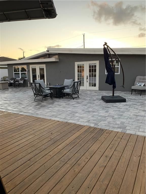 Foto del edificio - 13904 Berkowitz Ave