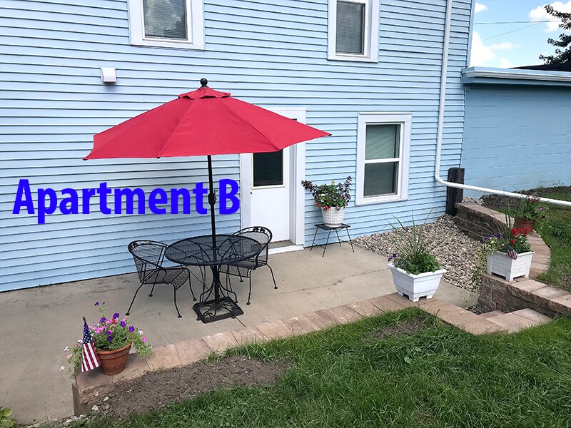 101 Parkway Ave, Eagle Lake, MN 56024 Townhome Rentals in Eagle Lake