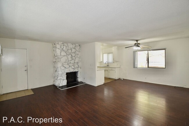 Building Photo - 1 br, 1 bath Apartment - 10745 Hortense Av...