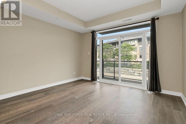 Building Photo - 215 Titanium Private