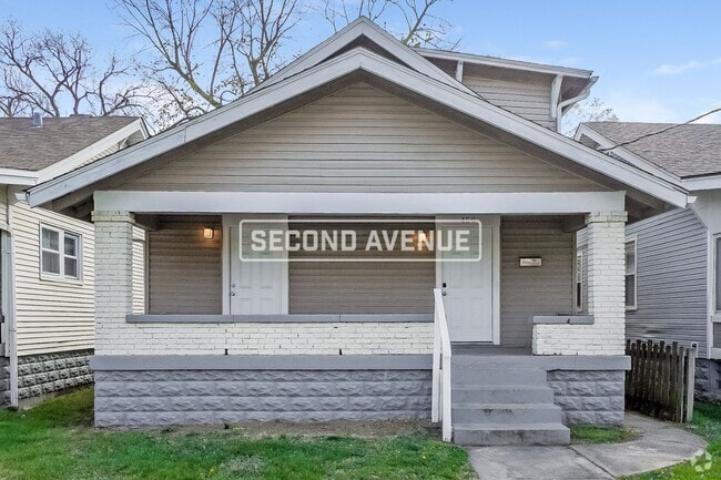 Building Photo - 459 S 41st St