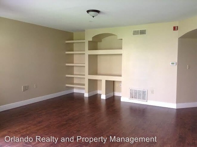 Building Photo - 7330 Westpointe Blvd