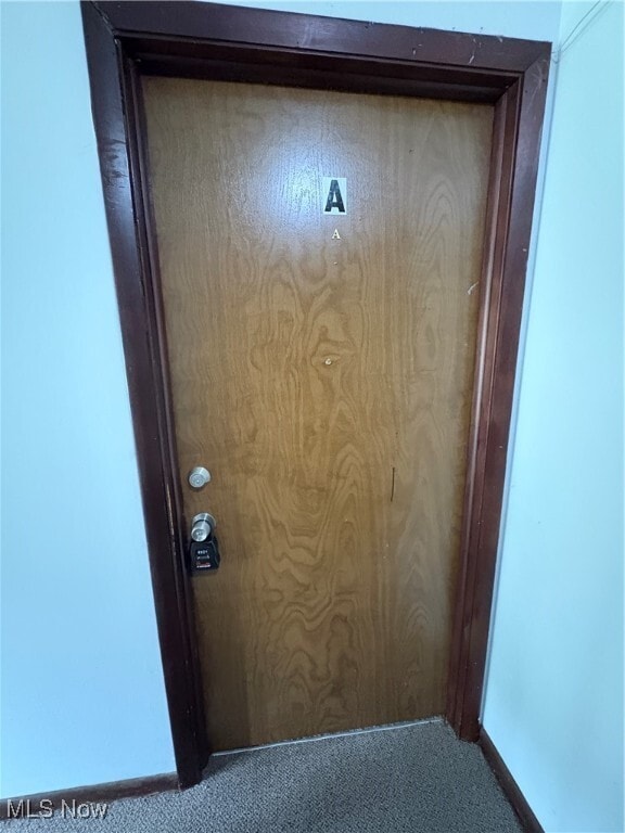 Building Photo - 835 Cook Ave