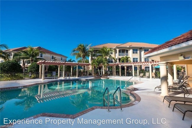 Foto del edificio - 1101 NE Van Loon Ln