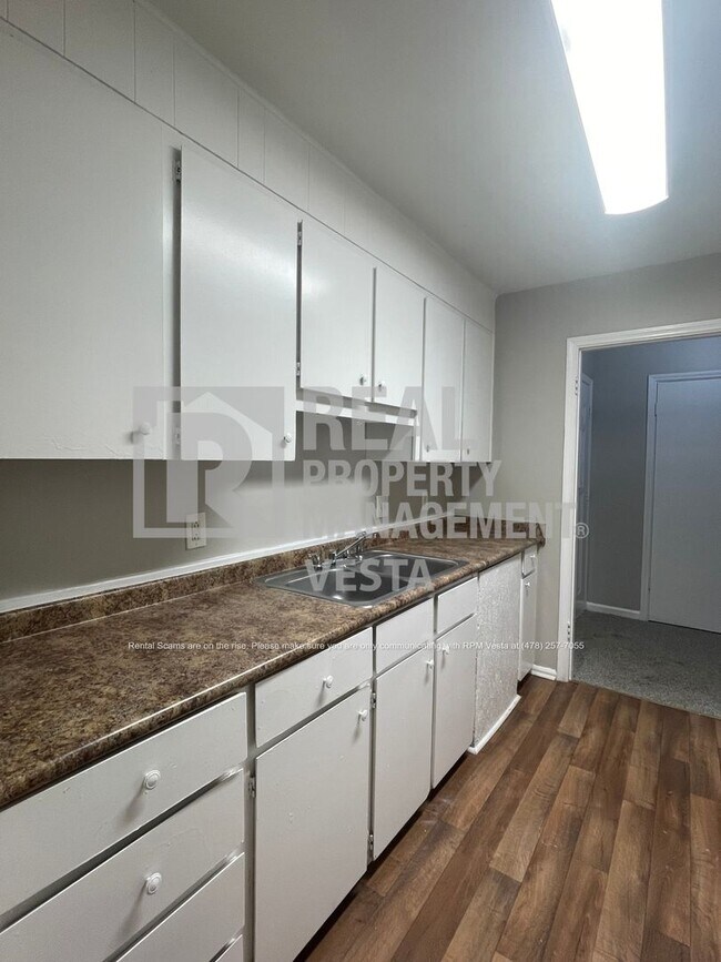 Foto del edificio - Recently Updated 4 Bedroom Home in Macon