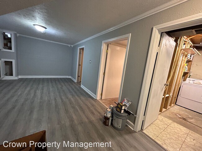 Foto del edificio - 3 br, 2 bath House - 5042 N. 93rd Ave.