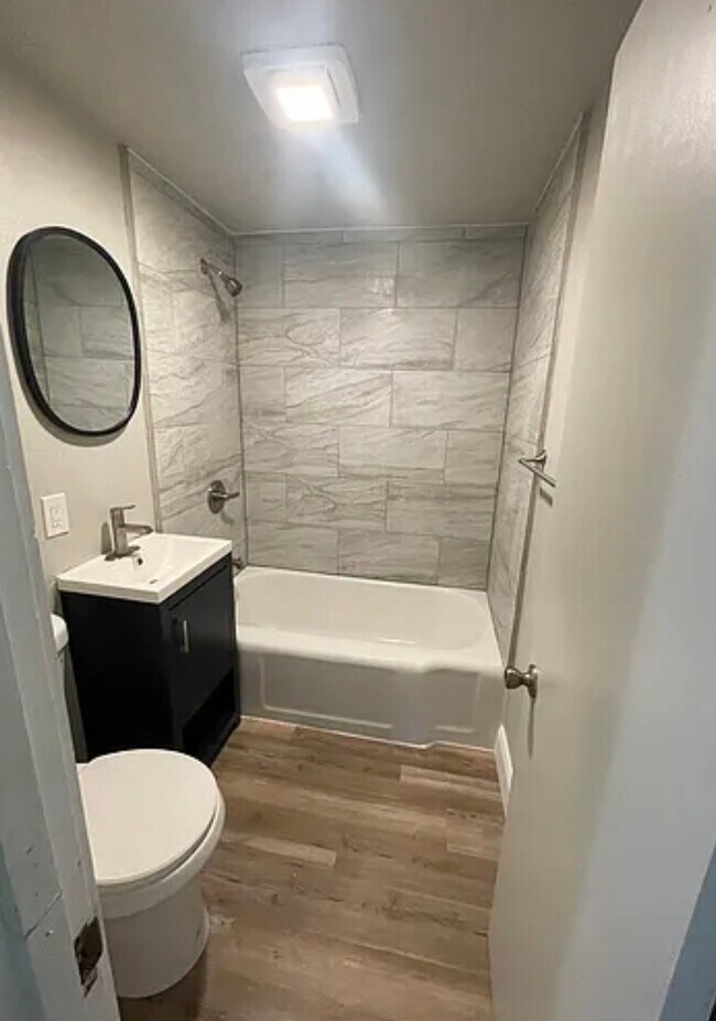 Foto del edificio - 2608 N 40th St