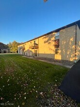 Building Photo - 271 Folsom St NW