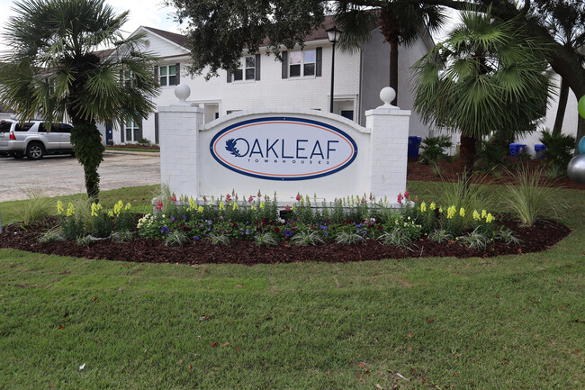 IMG_4754 - Oakleaf Townhomes