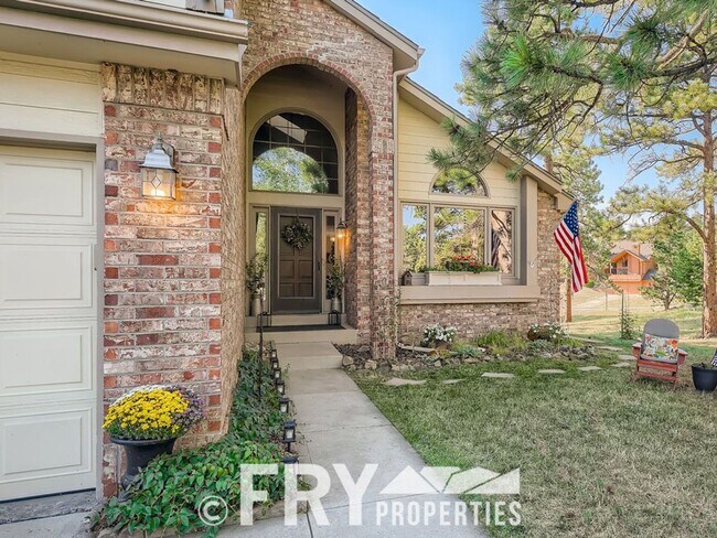 Foto del edificio - Luxury Rental in Beautiful Colorado Foothills