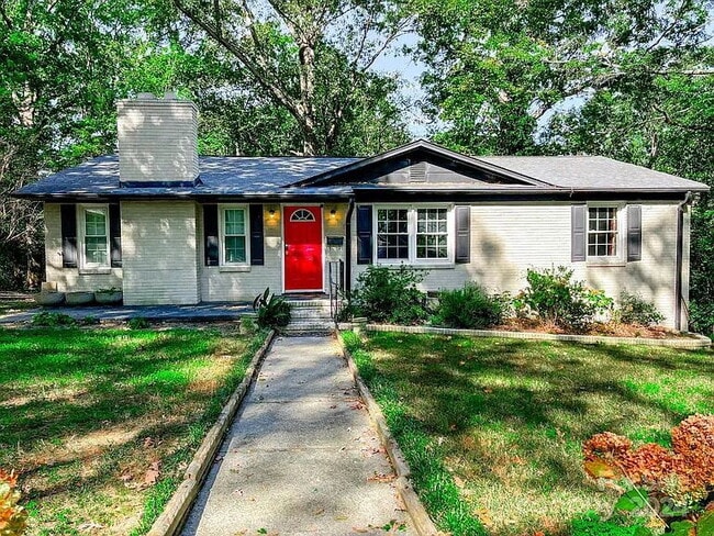 Building Photo - The Deese | $125/Week (First 4 Weeks Limited Promo!) Furnished Room + WiFi + Laundry