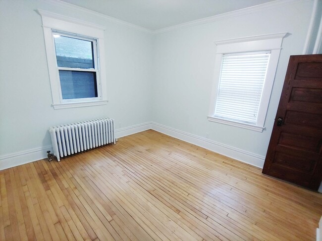 Foto del edificio - 455 Grand Ave