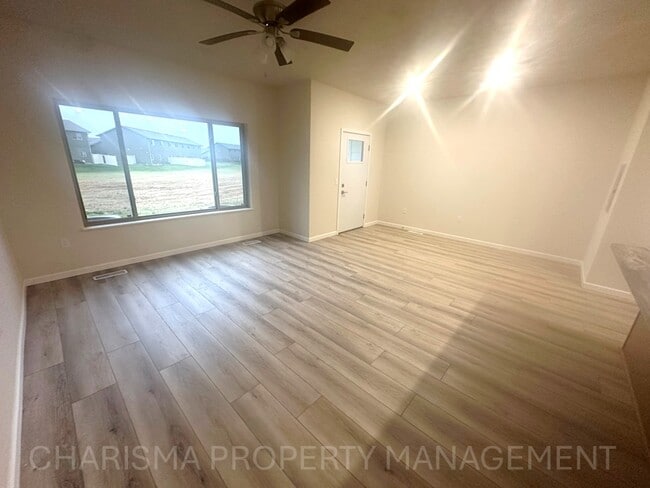 Foto del edificio - 9300 W 32nd St