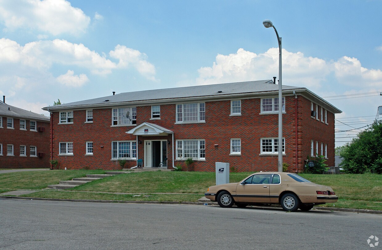 1855 Dalton Ct, Lexington, KY 40505 Apartments in Lexington, KY