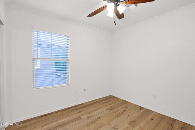 Foto del edificio - 21844 N 41st St