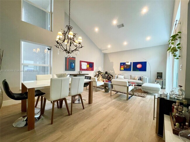 Foto del edificio - 1125 Papaya St
