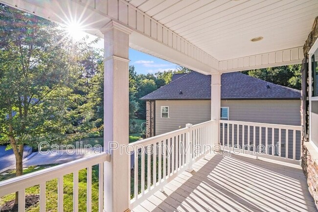 Building Photo - 13122 Oakhaven Glen Ln