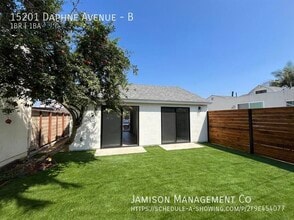 Building Photo - 15201 Daphne Ave