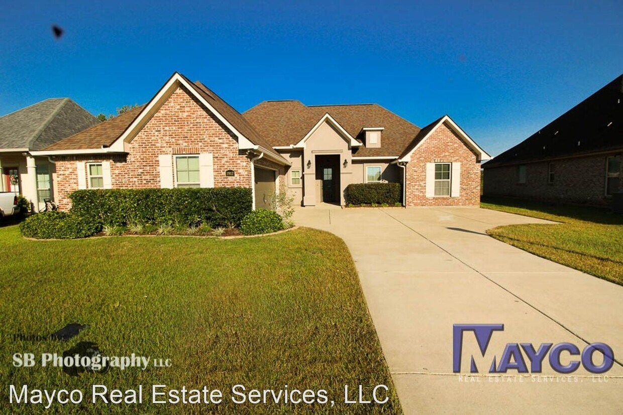 Primary Photo - 4 br, 2 bath House - 2912 Paradise Dr.