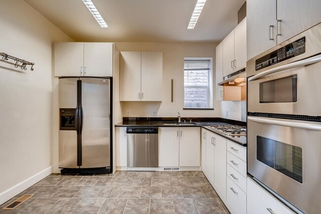 Building Photo - Beautiful 3 Bed 2 Bath Home in LoHi