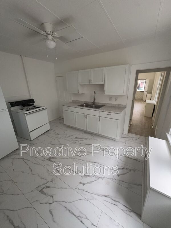 Foto del edificio - 718-720 Archbald St
