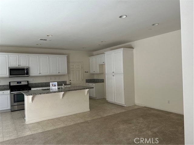 Building Photo - 5864 Silveira St