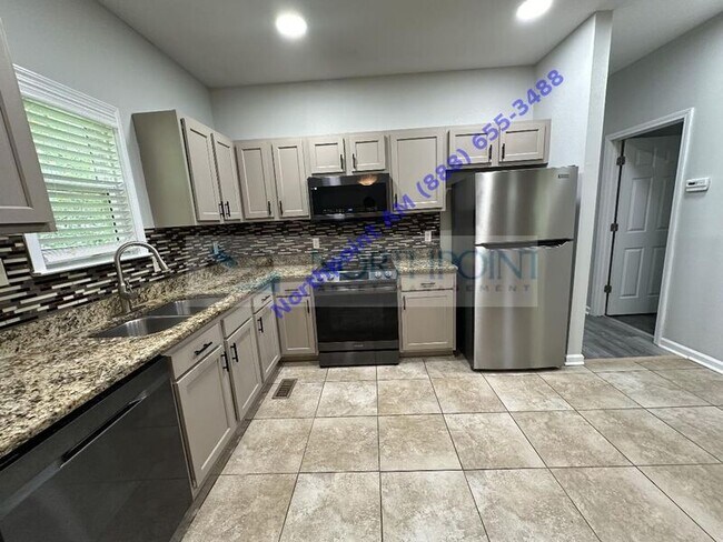 Foto del edificio - 2829 3rd Ave SW