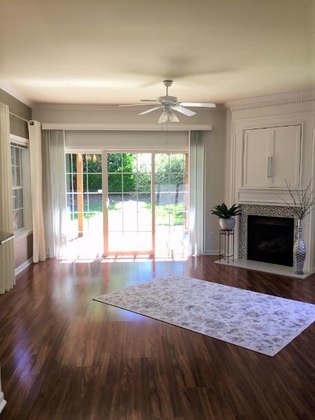 Building Photo - THREE OAKS AT MAGNOLIA GREENS