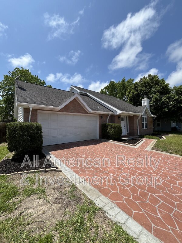 Foto del edificio - 420 Bristol Cove Rd