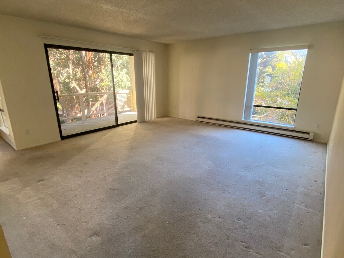 4 Admiral Dr Unit 328, Emeryville, CA 94608 Condo for Rent in