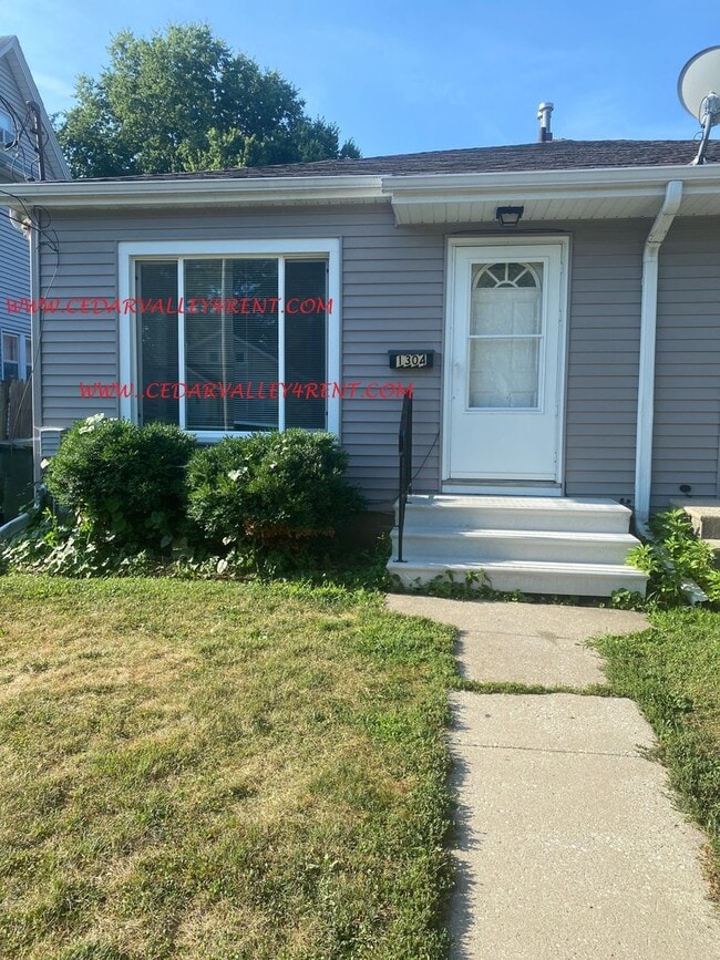 Building Photo - 1304 Bertch Ave
