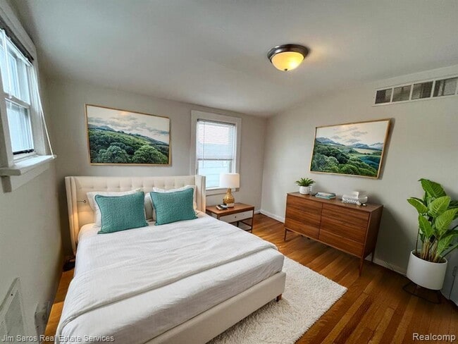 Foto del edificio - 598 Notre Dame St