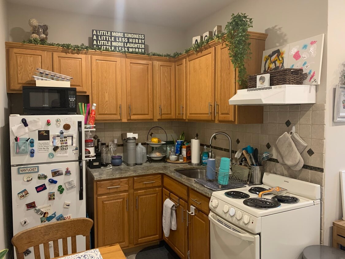 22 Palmer St Unit 3, Arlington, MA 02474 Apartments in Arlington, MA