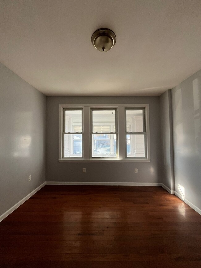 Foto del edificio - 220 Dwight St