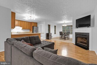 Building Photo - 3708 Excalibur Ct