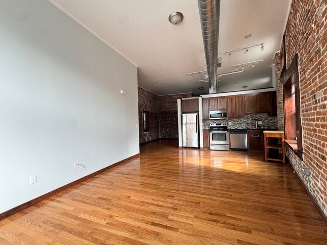 Building Photo - 1040 Missouri Ave