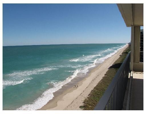 Building Photo - 8750 S Ocean Dr