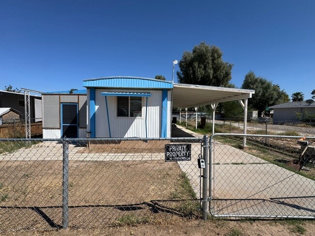 Building Photo - 1 BR Cozy Mobile near River,