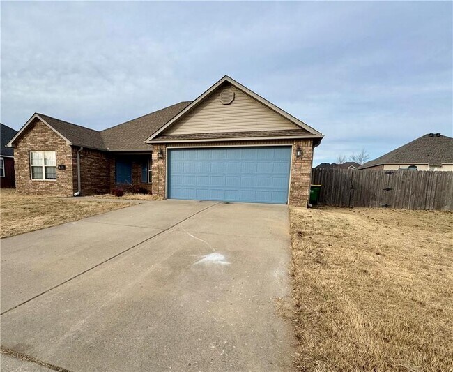 Foto del edificio - 630 Lasso Ln