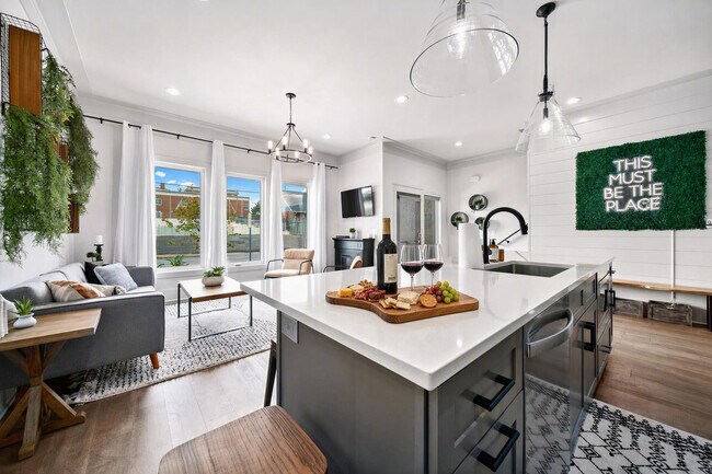 Foto del edificio - 1100 Greenwood Ave