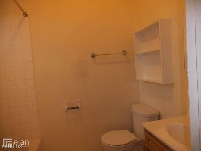 Foto del edificio - 7009 N Paulina St