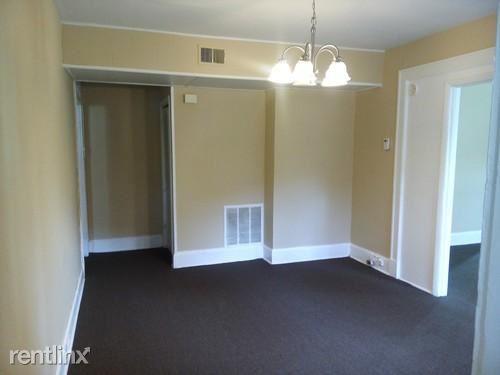 Foto del edificio - 4806 Liberty Heights Ave