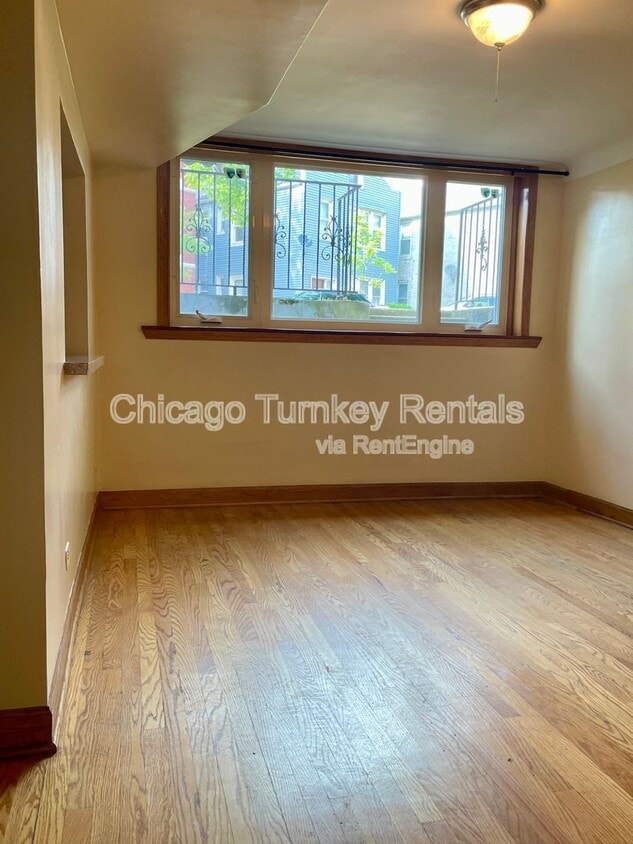 Primary Photo - 1243 W 31st St